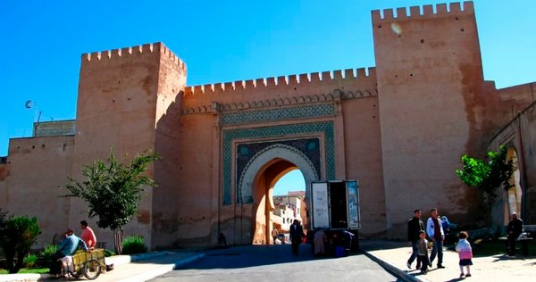 Bab El-Khemis Gate, Мекнес